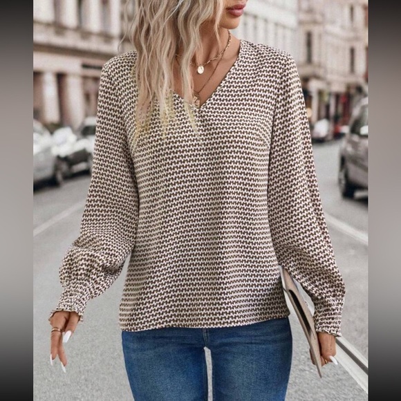 SHEIN Tops - Women's V-Neck Patterned Blouse